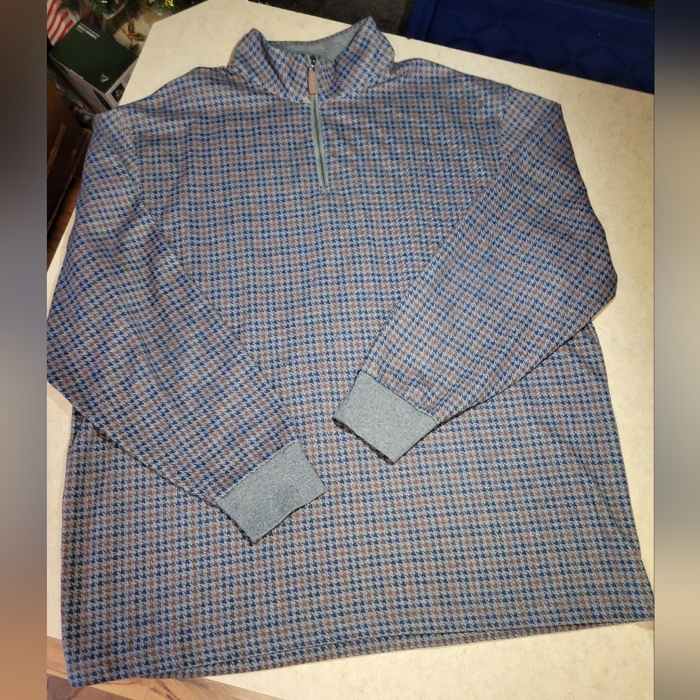 Roundtree & Yorke Men's XL Houndstooth Gray and Blue Sweater